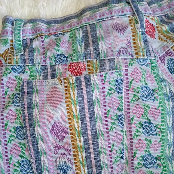 Vintage 80s Denim Republic Floral Striped High Waisted Shorts - Picture 9 of 9